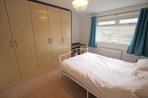 18 Kenilworth Drive, Earby, Barnoldswick, BB18 6NA