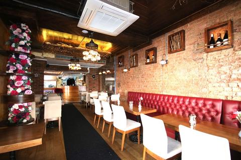 Restaurant to rent, High Road, London, N2