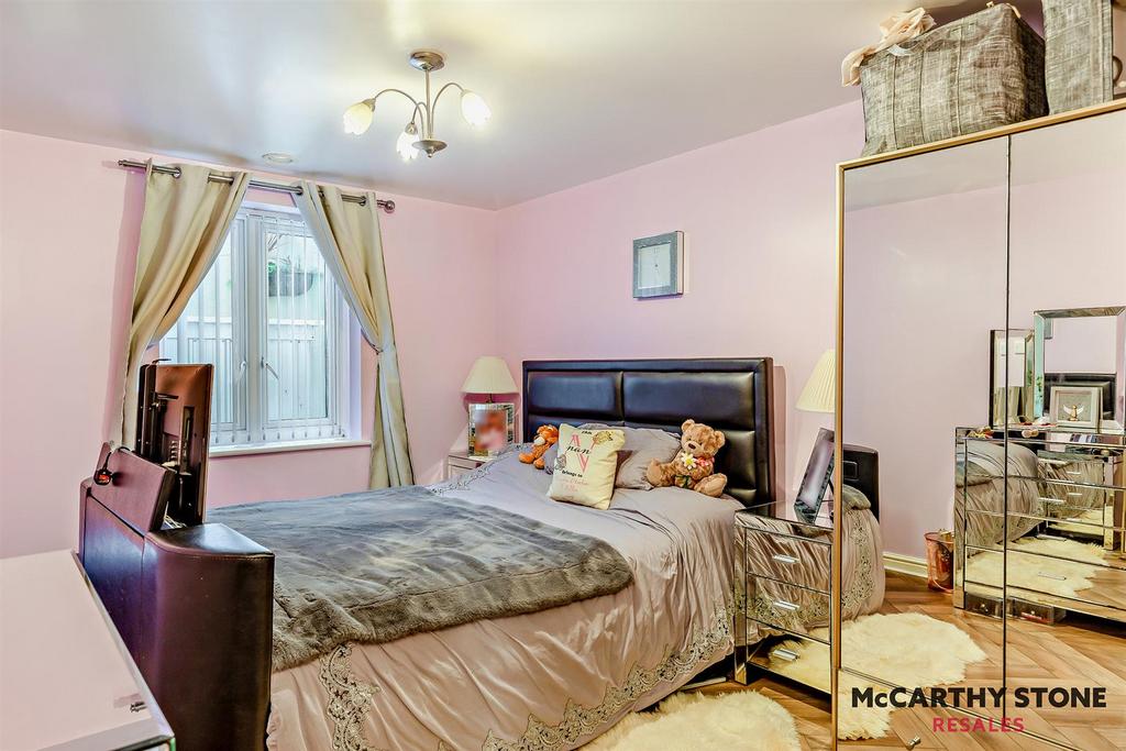 Master bedroom