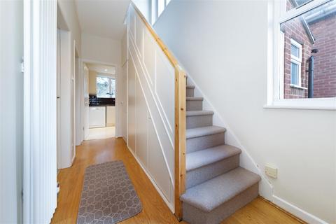 18 George Road, Warwick, CV34 5LX
