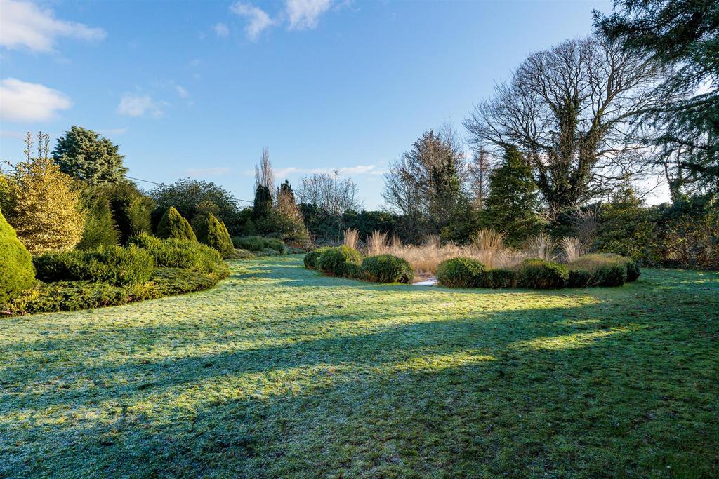 Garden house 25.jpg