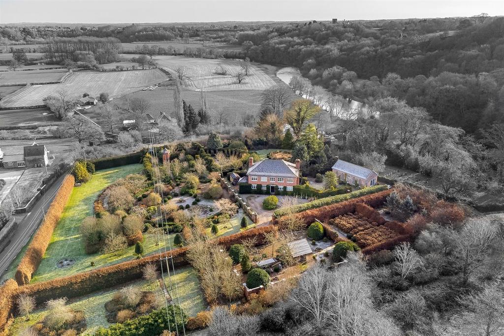 Drone pic 1.jpg