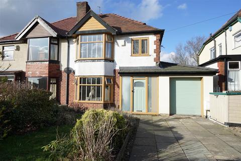 4 bedroom semi-detached house for sale, Chorley Old Road, Horwich, Bolton