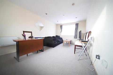 1 bedroom flat for sale, Bunting Close, London