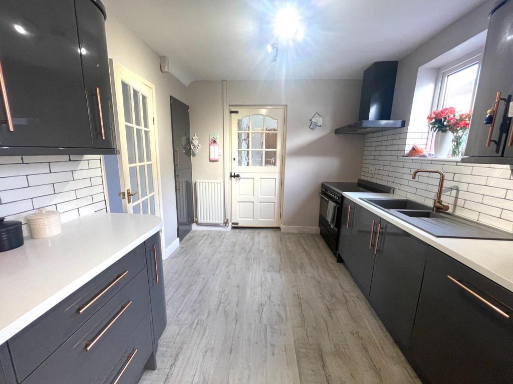 Kitchen Three.JPG