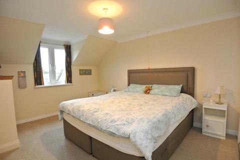 2 bedroom retirement property for sale, Parkland Grove, Ashford TW15