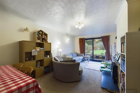 2 bedroom semi-detached bungalow for sale, West End, Kilham, Driffield