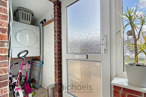 3 bedroom semi-detached house for sale, Wych Elm, Colchester, CO2