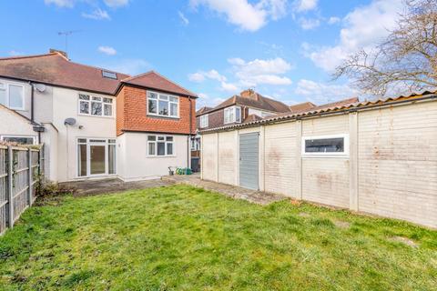 28 Gayfere Road, Stoneleigh, Epsom, KT17 2JX