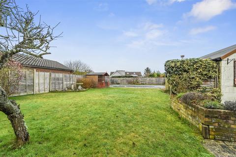 3 bedroom detached bungalow for sale, Hadleigh Road, East Bergholt