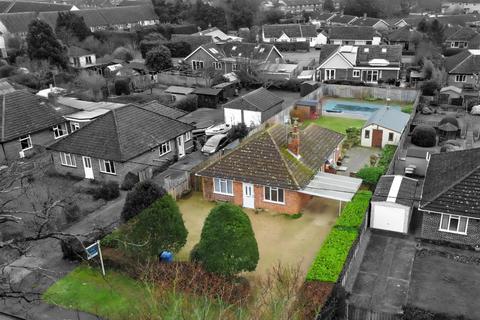 3 bedroom detached bungalow for sale, Hadleigh Road, East Bergholt