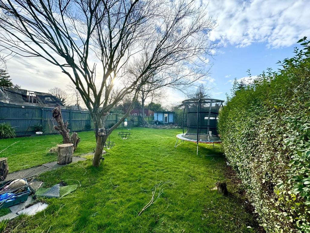Normanby Road, Middlesbrough 3 bed semidetached house for sale £110,000