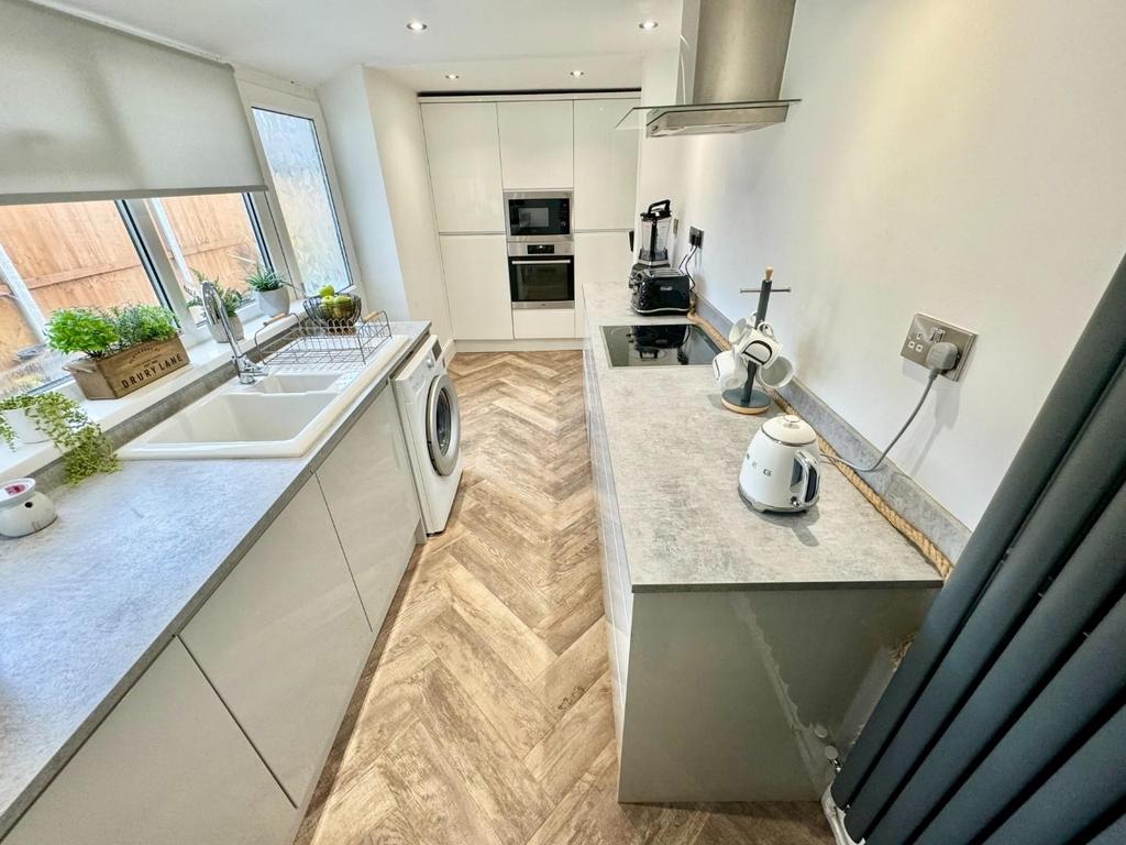 Dunstable Road, Middlesbrough 3 bed terraced house for sale £129,950
