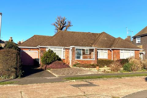 3 bedroom detached bungalow for sale - Pinewoods, Bexhill-on-Sea, TN39