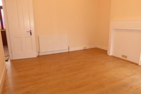 4 bedroom terraced house to rent, Seaford Road, London