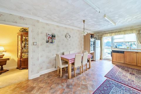 63 Dulsie Road, Talbot Woods, Bournemouth, BH3 7DZ