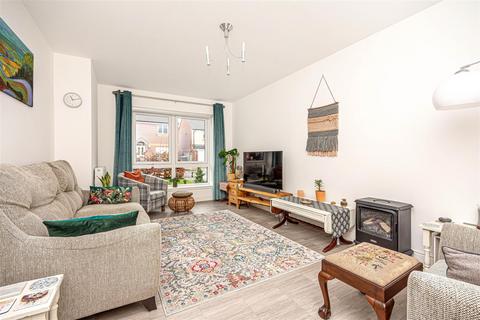 48b Acremoar Drive, Kinross, KY13 8RE
