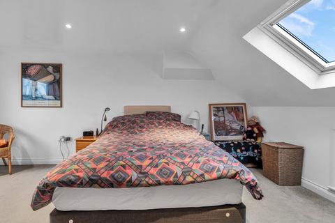 11 Ash Close, York, YO31 1HE