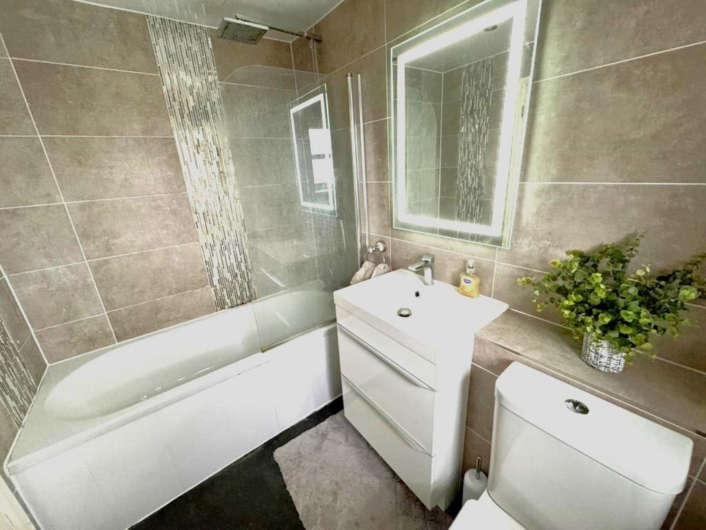 Family bathroom