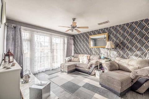 59 Grange Way, Iver, SL0 9NT