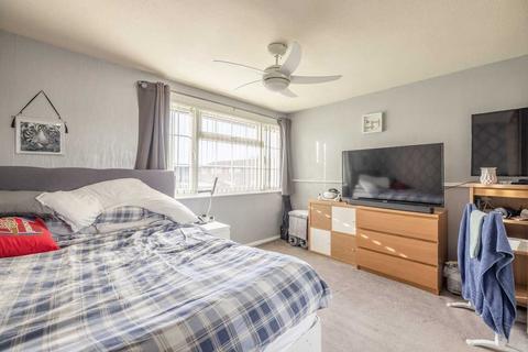 59 Grange Way, Iver, SL0 9NT