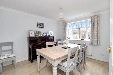 55 Doublegates Avenue, Ripon, HG4 2TP