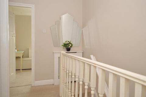 216 Heron Street, Oldham, OL8 4NB