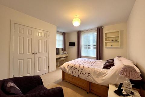 2 bedroom apartment for sale, TENTERDEN