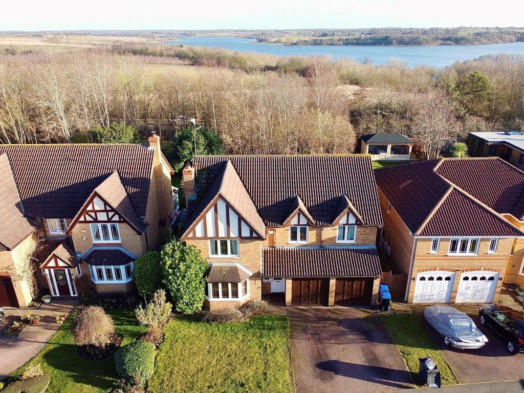 Knightons Way, Brixworth, Northamptonshire NN6 5 bed detached house for