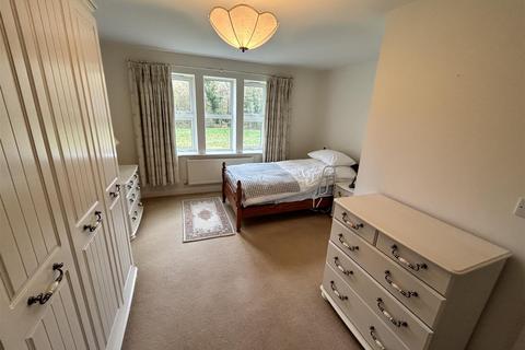 3 bedroom retirement property for sale, Woodfield Gardens, Hereford HR2