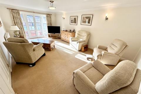 3 bedroom apartment for sale, Woodfield Gardens, Hereford HR2
