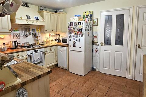 73 Hill Hay Close, Fowey, PL23 1EL