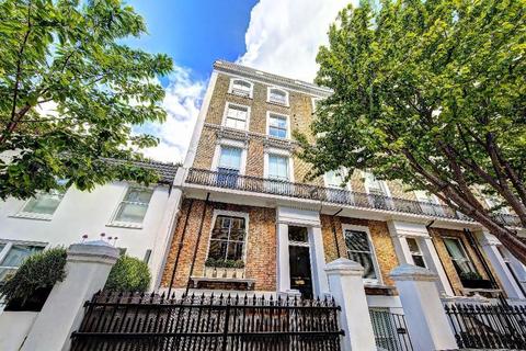 3 bedroom maisonette to rent, Cathcart Road, London SW10