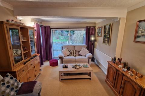 10 Barngate Close, Birstall, Leicester, LE4 3GF