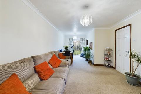 46 Bittern Avenue, Abbeydale, Gloucester, GL4 4WB