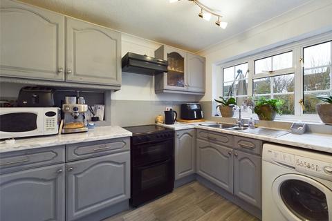 46 Bittern Avenue, Abbeydale, Gloucester, GL4 4WB
