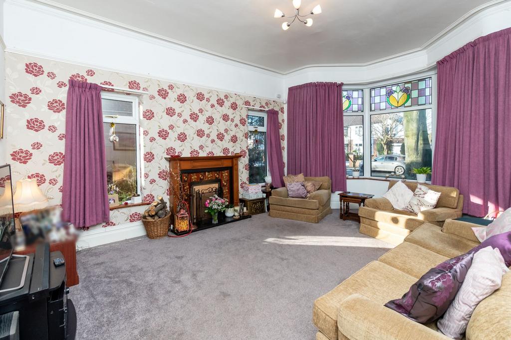 Knowsley Road, Rainhill, L35 4 bed semidetached house for sale £460,000