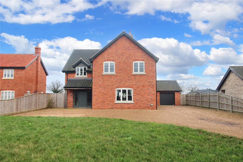 Seething Street, Seething, Norwich, Norfolk, NR15 4 bed detached house