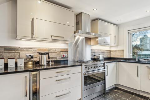 8 Auldhouse Road, Glasgow, G43 1UP