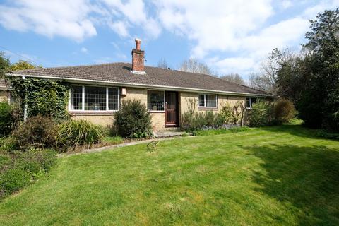 4 bedroom detached bungalow for sale, Eling Hill, Totton SO40