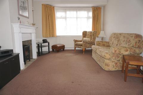 6 Ashby Avenue, Chessington, KT9 2BU