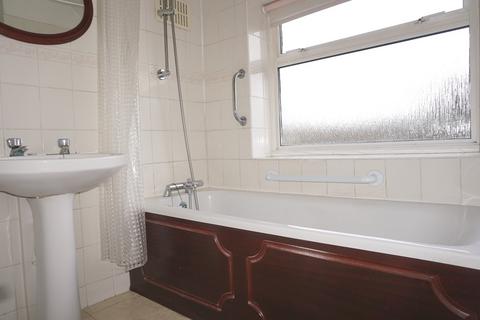 6 Ashby Avenue, Chessington, KT9 2BU