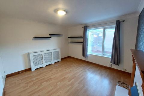 2 bedroom terraced house to rent, Julia Mews, Horwich, BL6