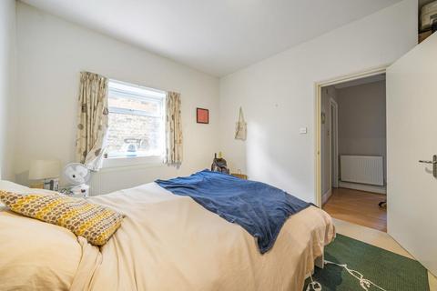 1 bedroom flat for sale, Stanthorpe Road, Streatham