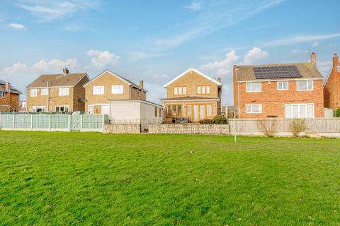 73 Cumbrian Way, Wakefield, WF2 8JS