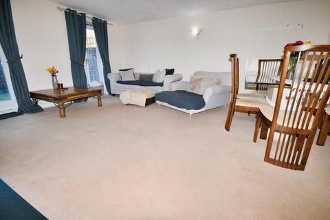 4 bedroom terraced house for sale, St Mary's Court
