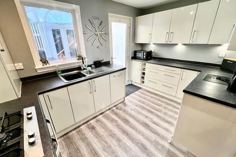 9 Denholm Way, KA15 1BN