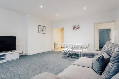 2 bedroom flat to rent - 2 Lansdowne Road, BH1