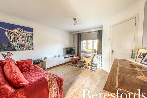 16 Ewan Road, Harold Wood, Romford, RM3 0WW