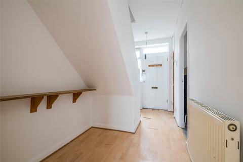 33 Wanley Road, London, SE5 8AT